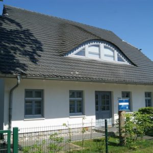 Prerow Ferienhaus Boekenboom - Ferienservice Prerow, Hafenstr. 29 18375 Ostseebad Prerow