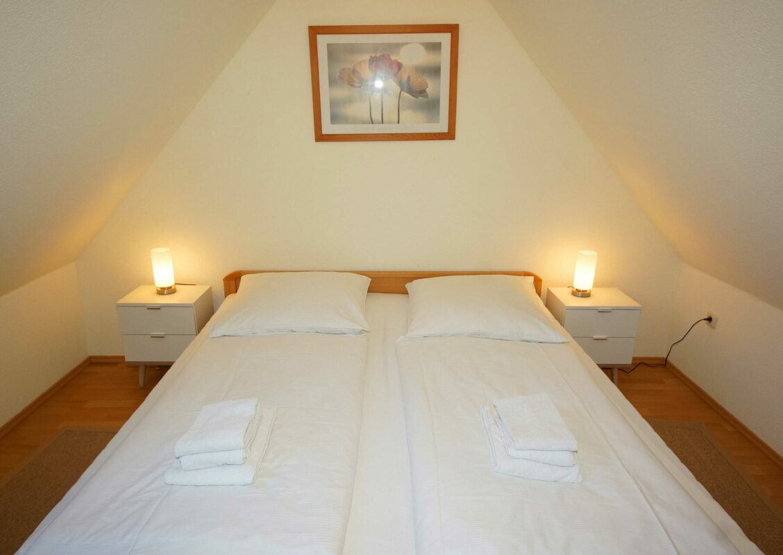 Prerow Ferienwohnung Sorgenfrei - Ferienservice Prerow Hohe Straße 2c 18375 Ostseebad Prerow