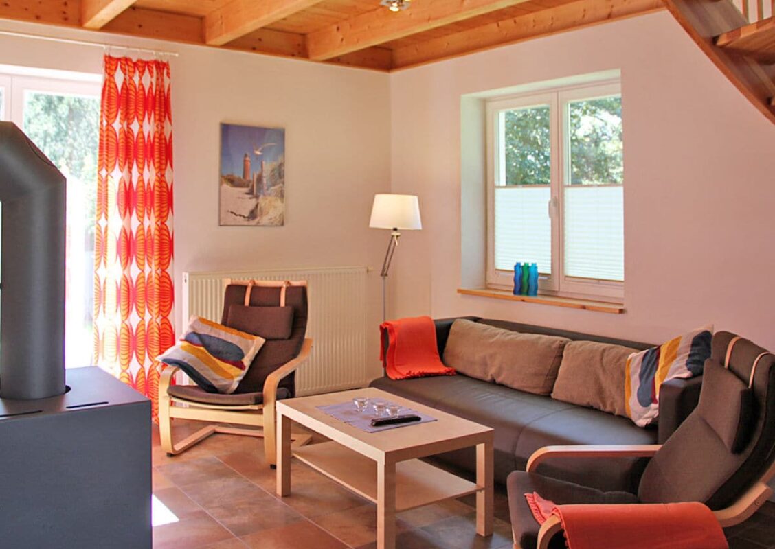 Prerow Ferienhaus Möwenkate – Ferienservice Prerow  Stückweg 38E 18375 Ostseebad Prerow,
